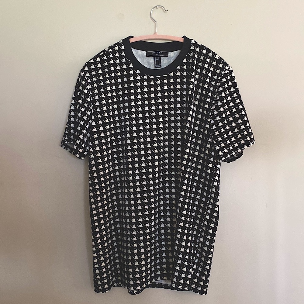 Forever 21 Men's • Velvet Houndstooth Tee